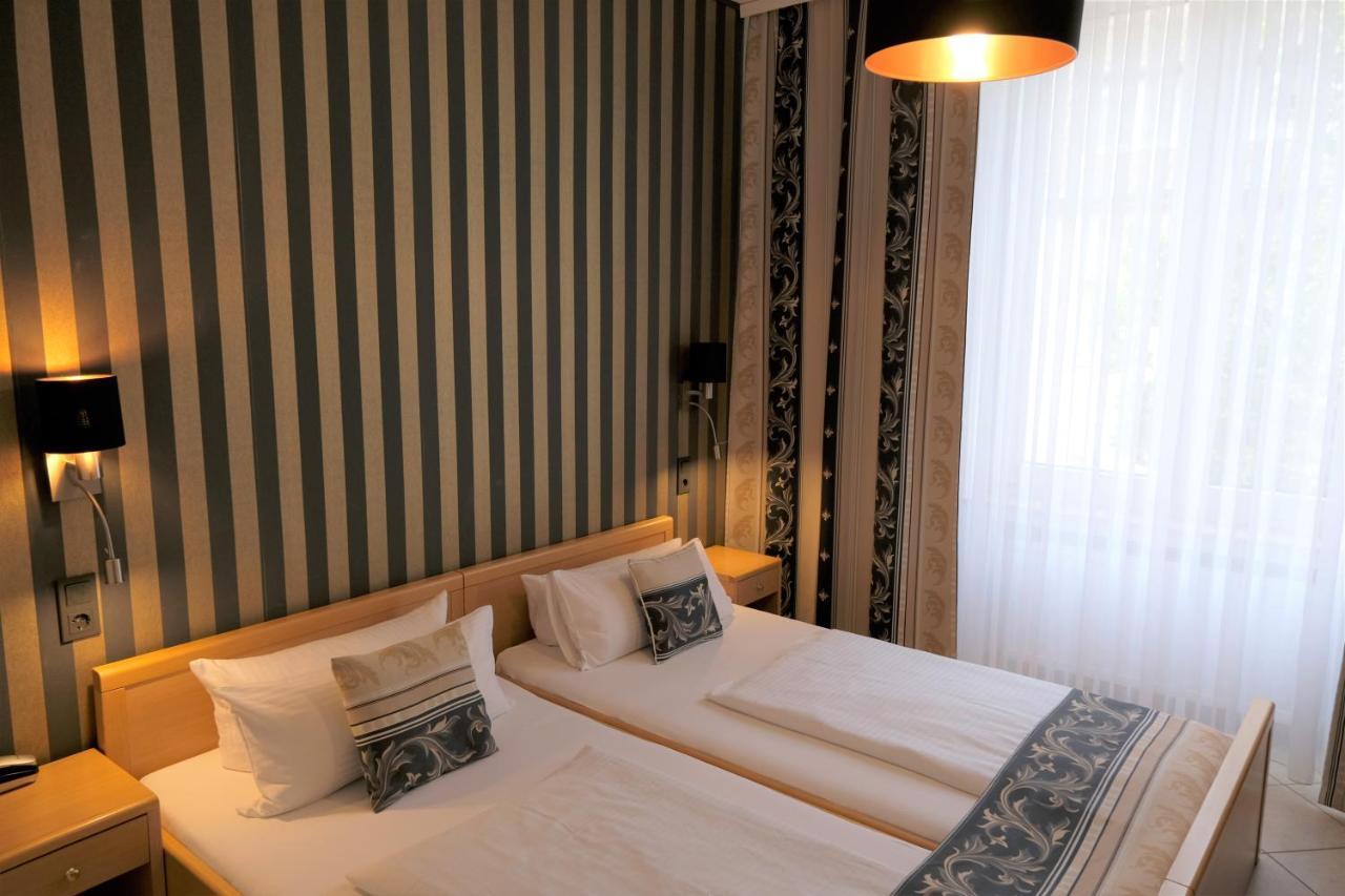 Hotel Engelbert Düsseldorf Buitenkant foto